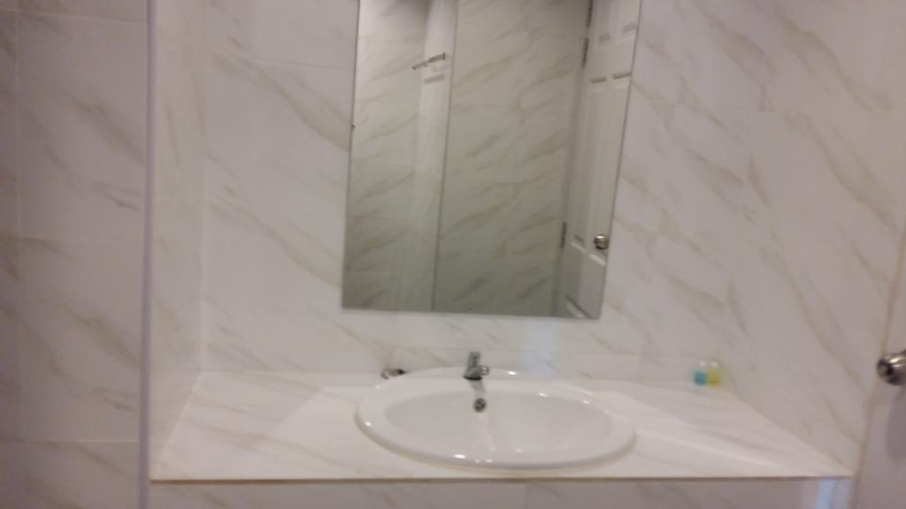 Apartament Dee Dee Mansion Airport Nai Yang Zewnętrze zdjęcie